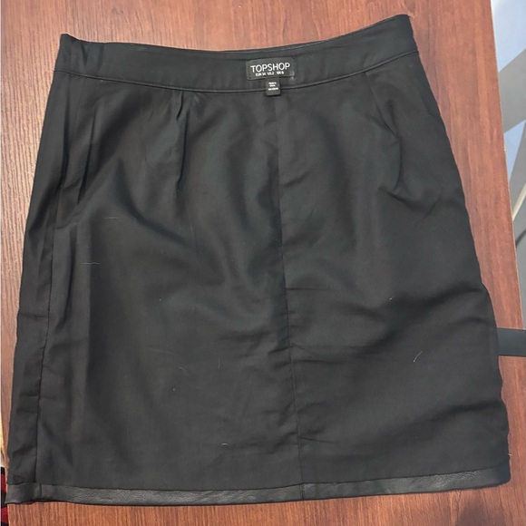 Top‎ Shop Women's Faux Leather Mini Skirt Size 2 - Picture 4 of 10